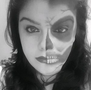 Meet your Posher, Ashlee